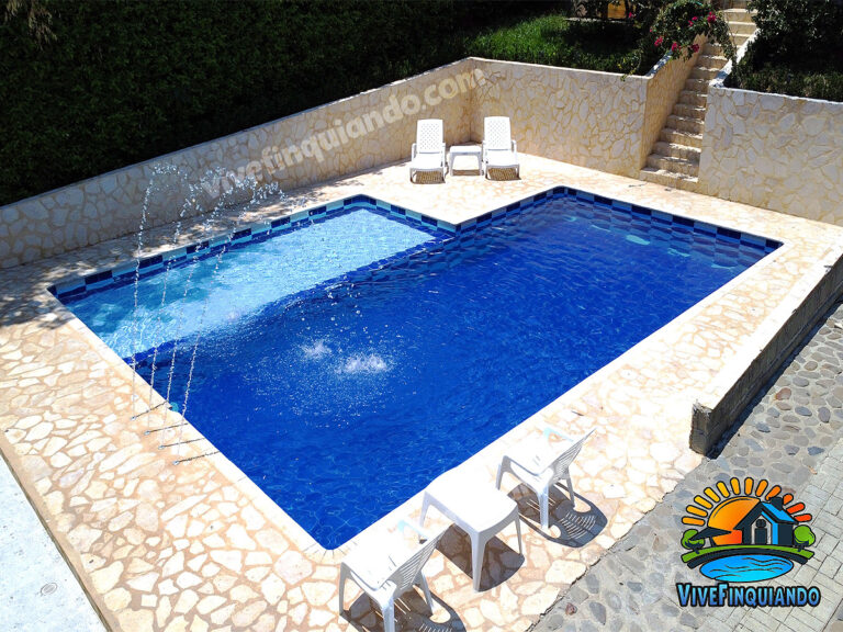 SANTA FE DE ANTIOQUIA FINCA # 511